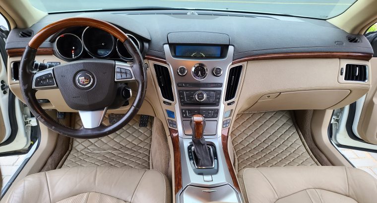 CADILLAC CTS 2010 GCC, TOP OPTION FOR SALE