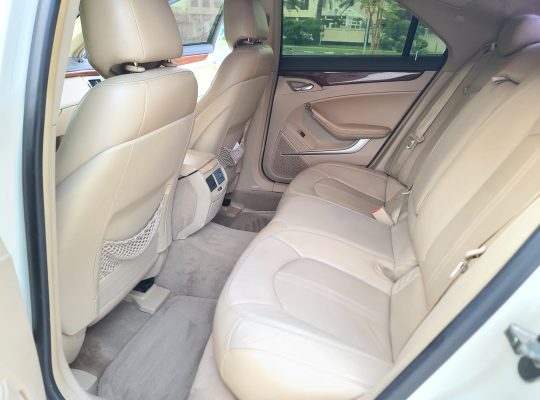 CADILLAC CTS 2010 GCC, TOP OPTION FOR SALE