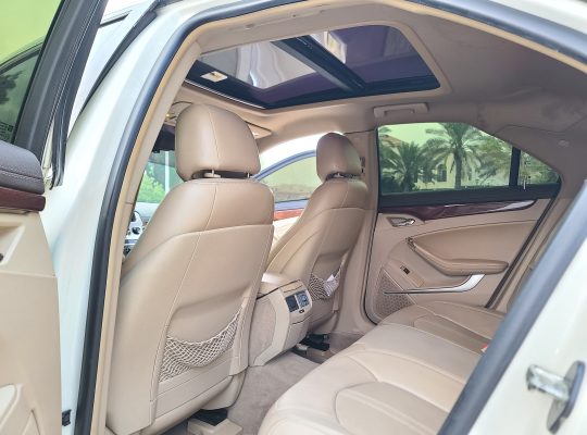 CADILLAC CTS 2010 GCC, TOP OPTION FOR SALE