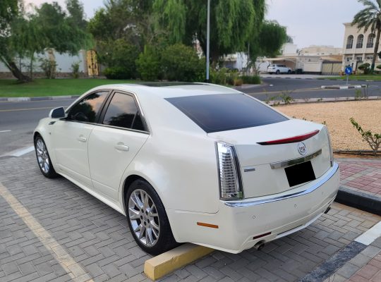 CADILLAC CTS 2010 GCC, TOP OPTION FOR SALE