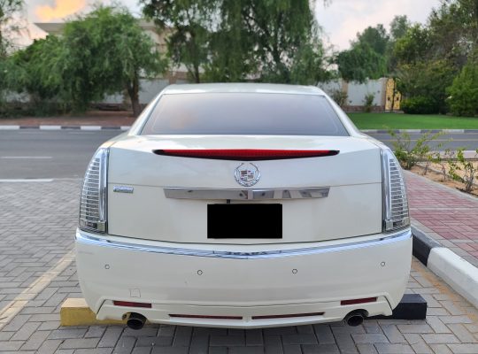 CADILLAC CTS 2010 GCC, TOP OPTION FOR SALE