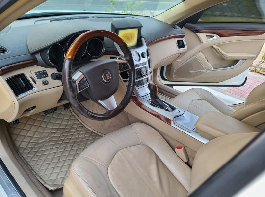 CADILLAC CTS 2010 GCC, TOP OPTION FOR SALE