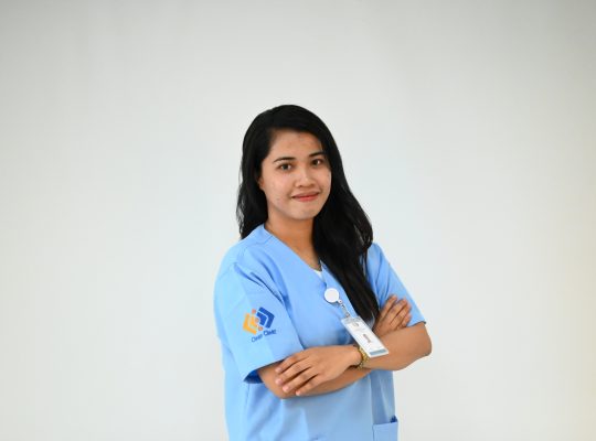 I Can Do Laundry, Cooking, Cleaning, and Childcare – A Perfect Housemaid