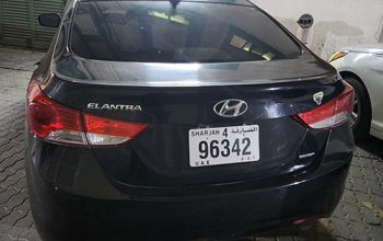 Hyundai 2011 (full option)