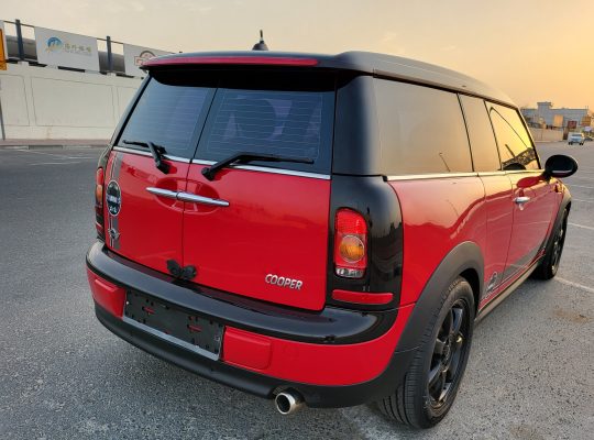 2010 R55 Mini Cooper Clubman, Chili Red Low Kms!!!, Korean Import