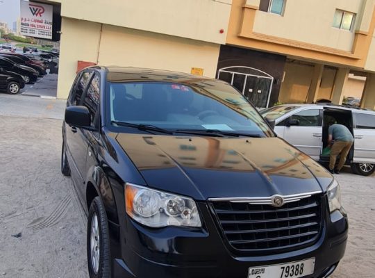 Chrysler Voyager / Caravan for sale 2009