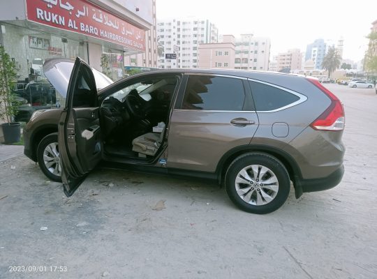 Car lift service available 24/7