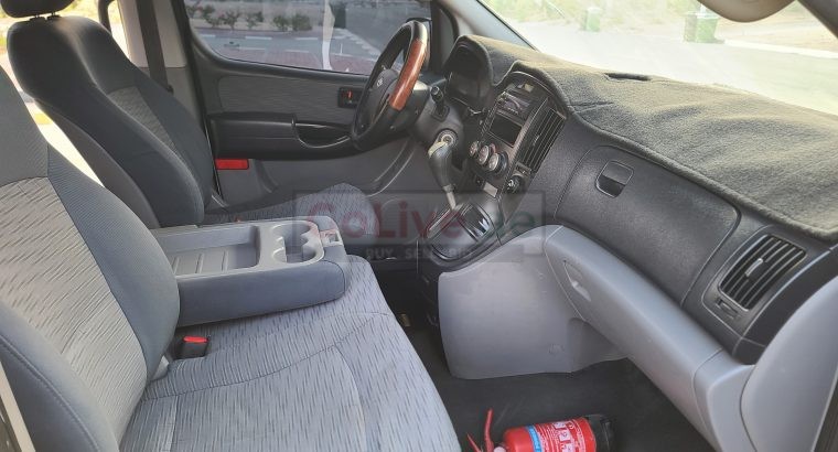 HYUNDAI H1 2012 , PASSENGER VAN , 09 SEATER , AUTOMATIC TRANSMISSION FOR SALE