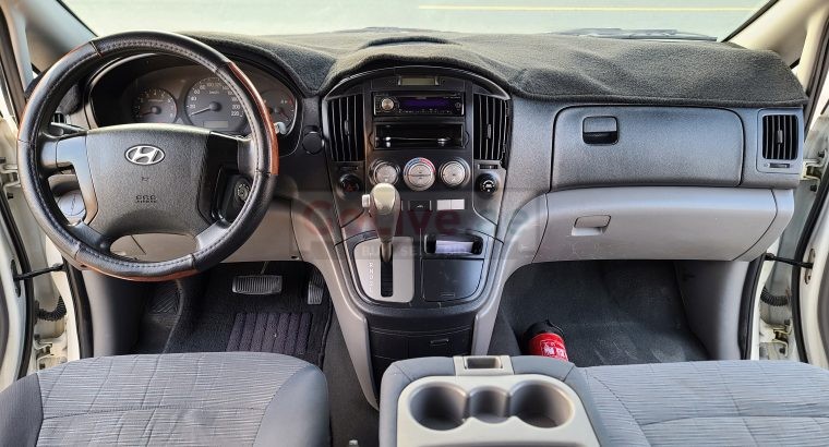 HYUNDAI H1 2012 , PASSENGER VAN , 09 SEATER , AUTOMATIC TRANSMISSION FOR SALE