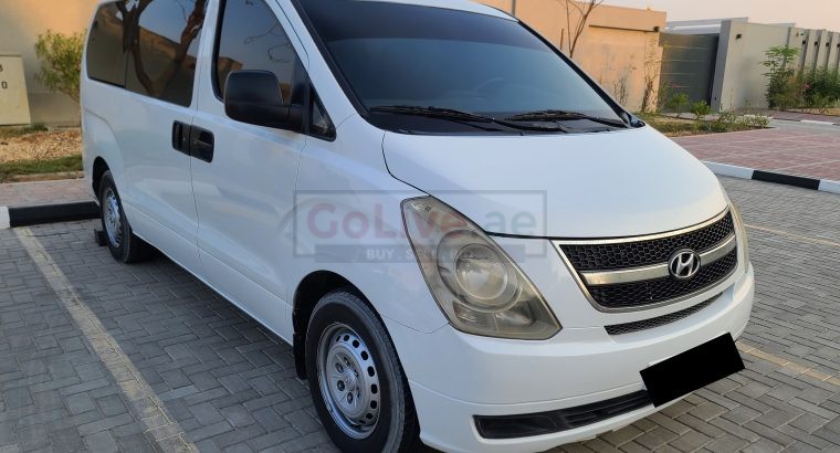 HYUNDAI H1 2012 , PASSENGER VAN , 09 SEATER , AUTOMATIC TRANSMISSION FOR SALE