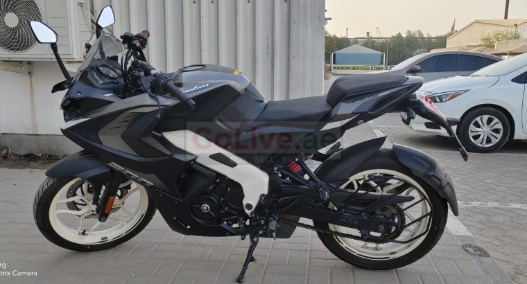 BAJAJ PULSAR FOR SALE. COMPANY USED BIKE.