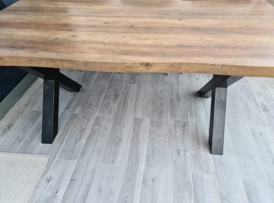 6 seater dinning table