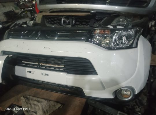 Mitsubishi outlander 2003 to 2015 model parts for sale