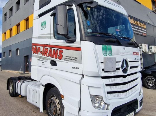 Mercedes Actros