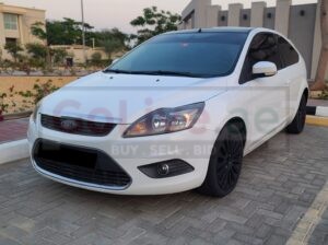 FORD FOCUS 2009, 2 DOOR, FULLY LOADED, AUTOMATIC, ONLY 145000 KMS FOR SALE