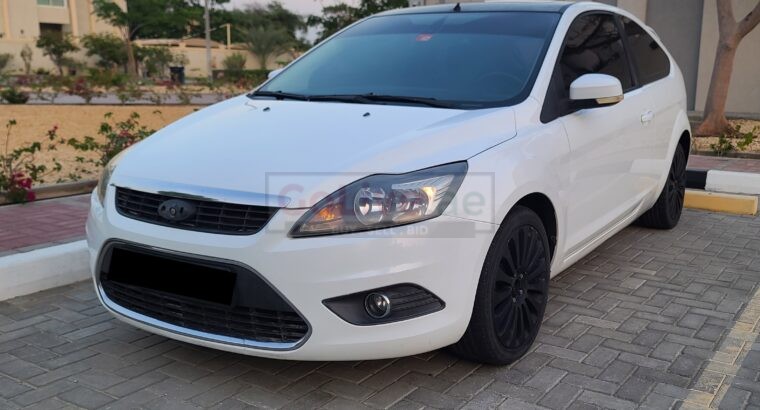 FORD FOCUS 2009, 2 DOOR, FULLY LOADED, AUTOMATIC, ONLY 145000 KMS FOR SALE