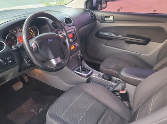 FORD FOCUS 2009, 2 DOOR, FULLY LOADED, AUTOMATIC, ONLY 145000 KMS FOR SALE