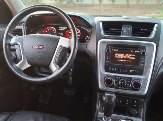GMC ACADIA 2013 SLT, V6 , MID OPTION , FRESH IMPORT, FOR SALE