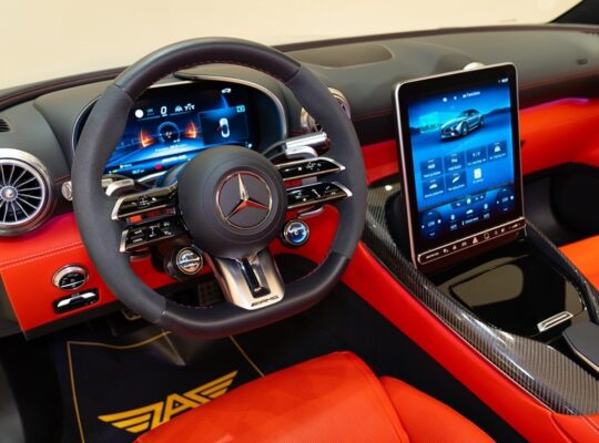 2022 MERCEDES BENZ SL 55 AMG / GCC SPECIFICATION