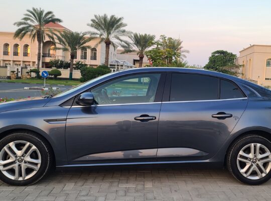 RENAULT MEGANE, 1600CC, 2018 , GCC , PERFECT CONDITION