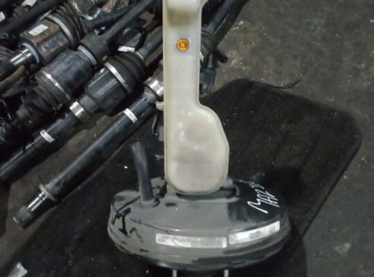 Mazda CX-9 brake booster