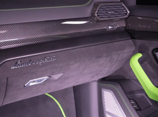 Lamborghini Urus Capsule | Novitec Edition | Full Carbon | Brand New | 2021