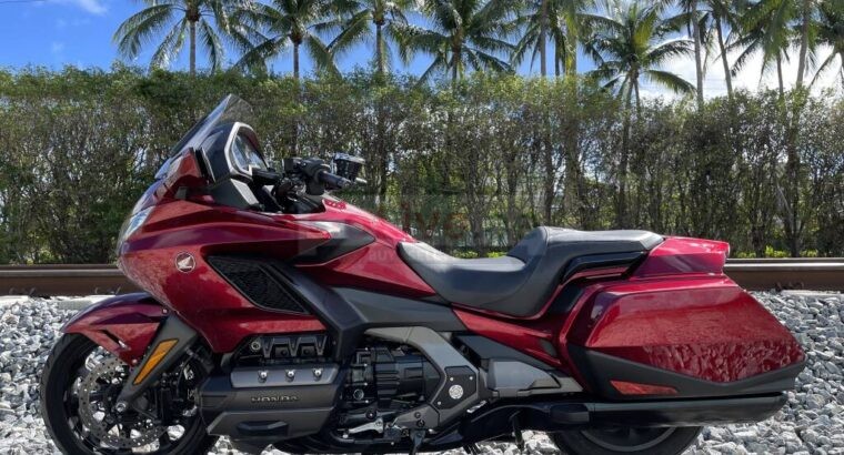 2018 Honda gold wing available for sale
