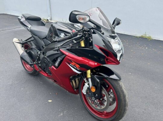 2017 Suzuki GSX-R750