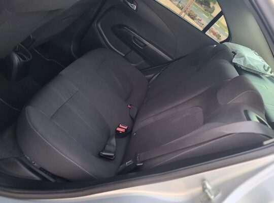 CHEVROLET AVEO 2017 , MID OPTION , GCC SPECIFICATION FOR SALE