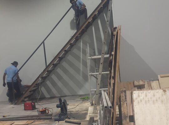 METAL STAIR INSTALLATION COMPANY DUBAI