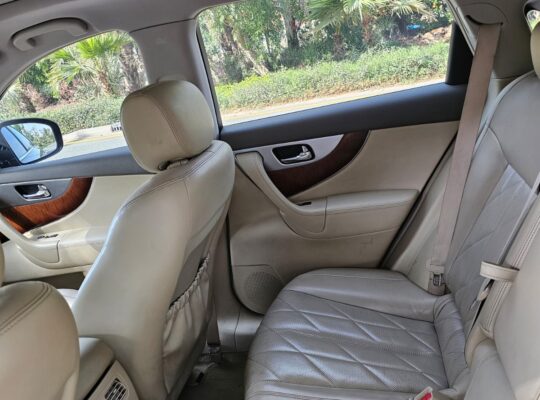 Infiniti Qx70 model 2016