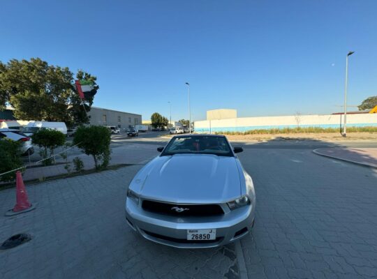 FORD MUSTANG 2012 AMERICAN