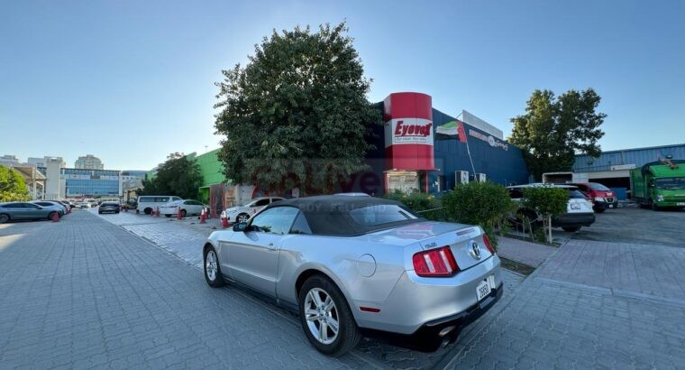 FORD MUSTANG 2012 AMERICAN