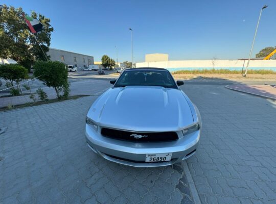 FORD MUSTANG 2012 AMERICAN