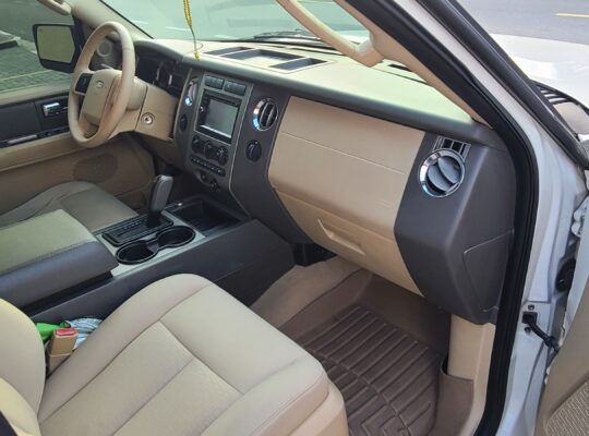 FORD EXPEDITION 2008 XLT , GCC , 4WD , ORIGINAL PAINT , PERFECT CONDITION