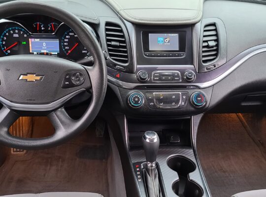 CHEVROLET IMPALA 2015 , GCC , NO 2 OPTION , GOOD CONDITION