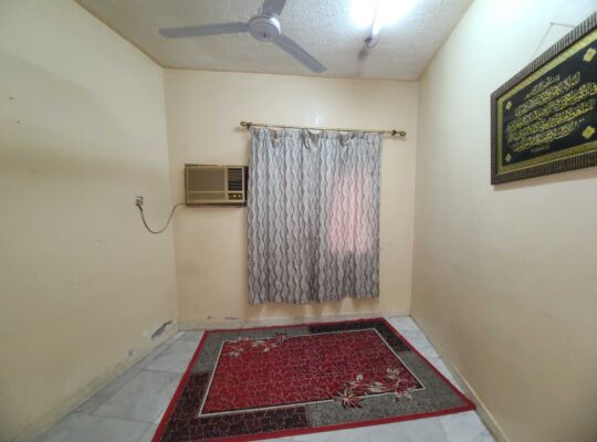 Room rent for family, working Couple available