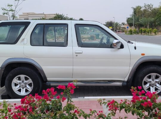 NISSAN PATHFINDER 2005 , 4WD , GOOD CONDITION , ACCIDENT FREE