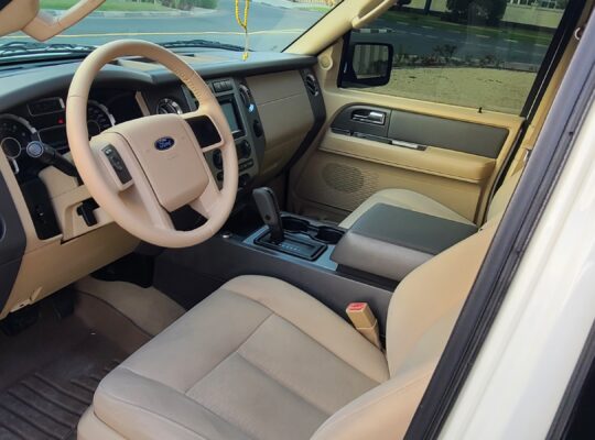 FORD EXPEDITION 2008 XLT , GCC , 4WD , ORIGINAL PAINT , PERFECT CONDITION