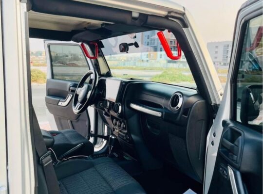 Jeep wrangler sahara unlimited