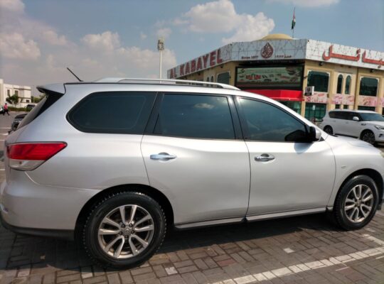 Nissan Pathfinder 2014 FOR SALE