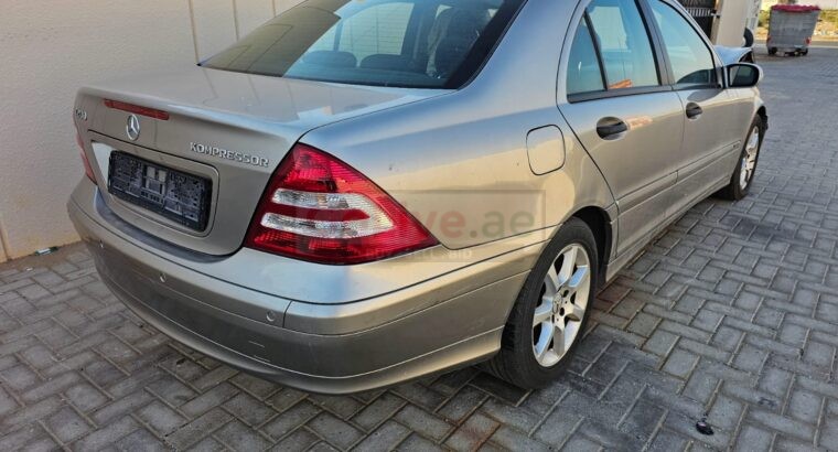 Mercedes C200, 2007 for Scrap