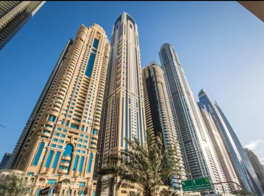 Designer Penthouse in Dubai Marina