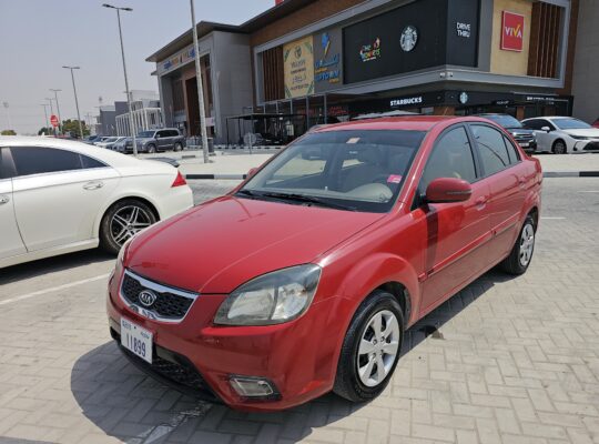 KIA RIO 2012, GCC, 157000 KMS, NEW TYRES, SINGLE ONWER CAR FOR SALE