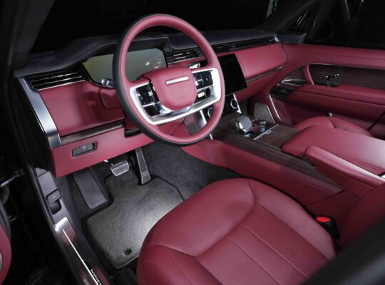Range Rover Autobiography P530 | SWB | 2023