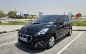 Peugeot 5008, 2016, Gcc Specs, Agency Service, Single owner car for sale