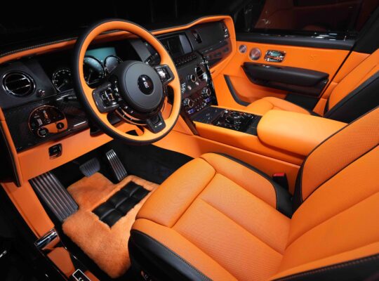 Rolls Royce Cullinan | Black Badge | Full Option | 1-Month Special Price Offer