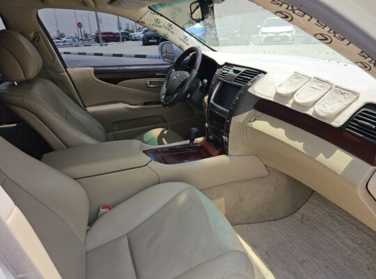 LEXUS LS460L, GCC SPECS, FULLY LOADED FOR SALE