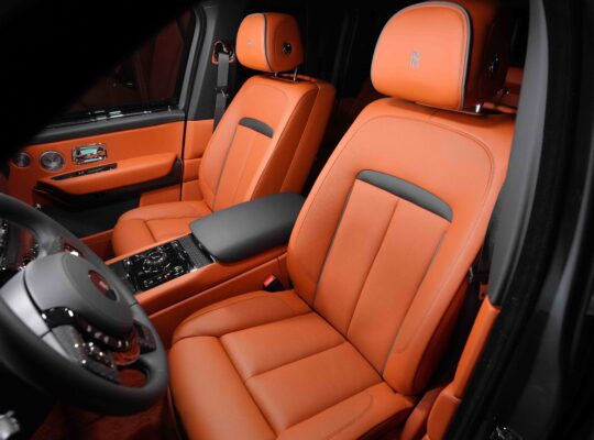 Rolls Royce Cullinan | Black Badge | Onyx Edition | 3-Year Warranty and Service, 1-Month Special Price Offer