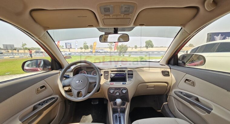 KIA RIO 2012, GCC, 157000 KMS, NEW TYRES, SINGLE ONWER CAR FOR SALE